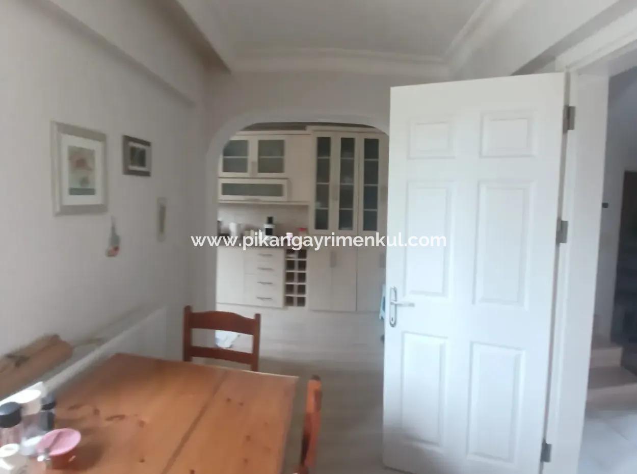 Dalaman Merkezde 780 M2 Arsa Da Havuzlu 3+1 Dubleks Villa Satılık