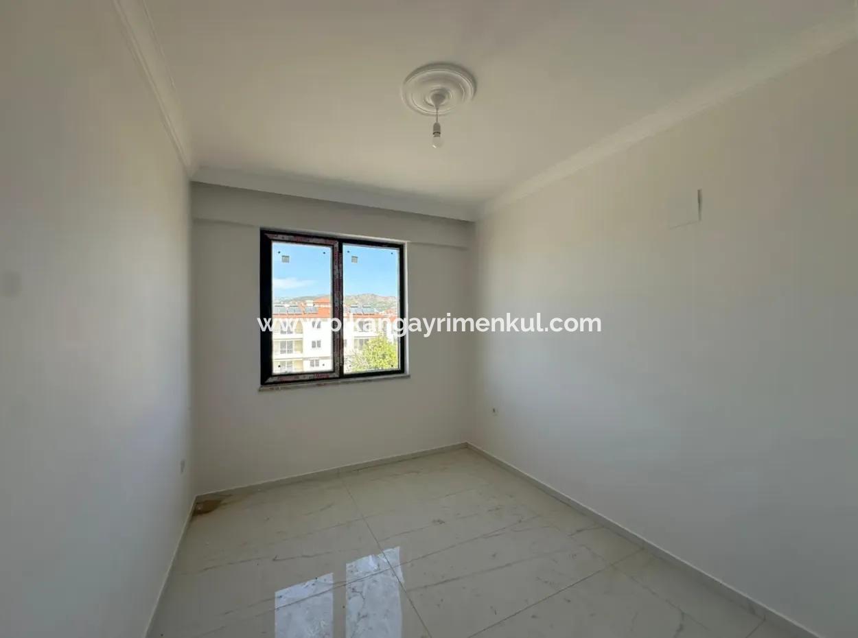 Ortaca Merkezde 2+1 Sıfır Lüks Havuzlu Daire Kiralık