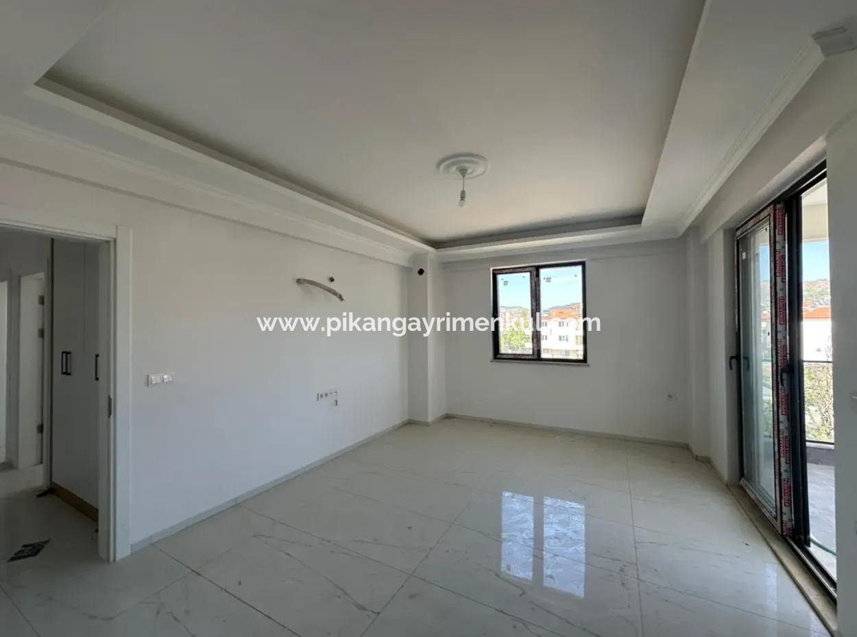 Ortaca Merkezde 2+1 Sıfır Lüks Havuzlu Daire Kiralık