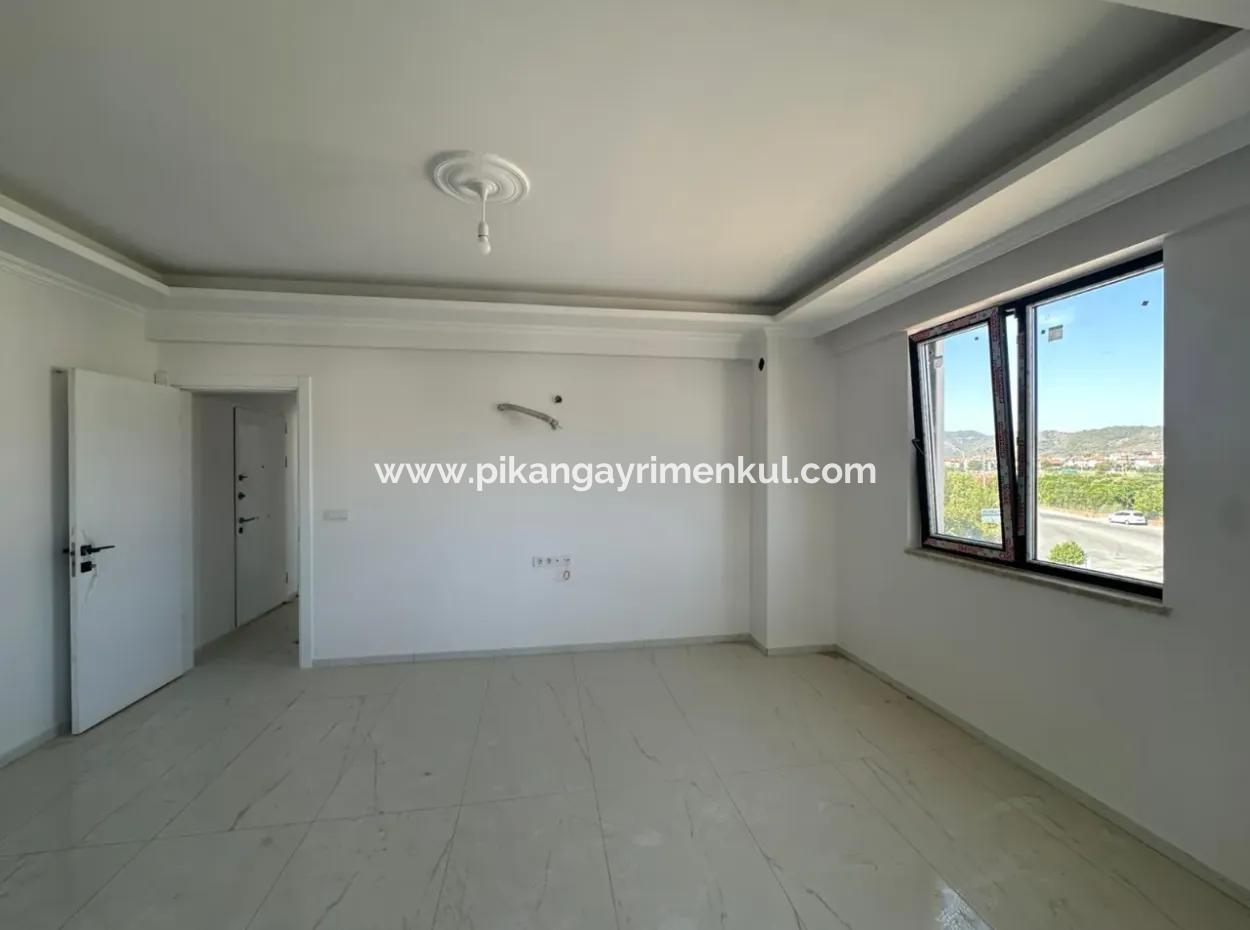 Ortaca Merkezde 2+1 Sıfır Lüks Havuzlu Daire Kiralık