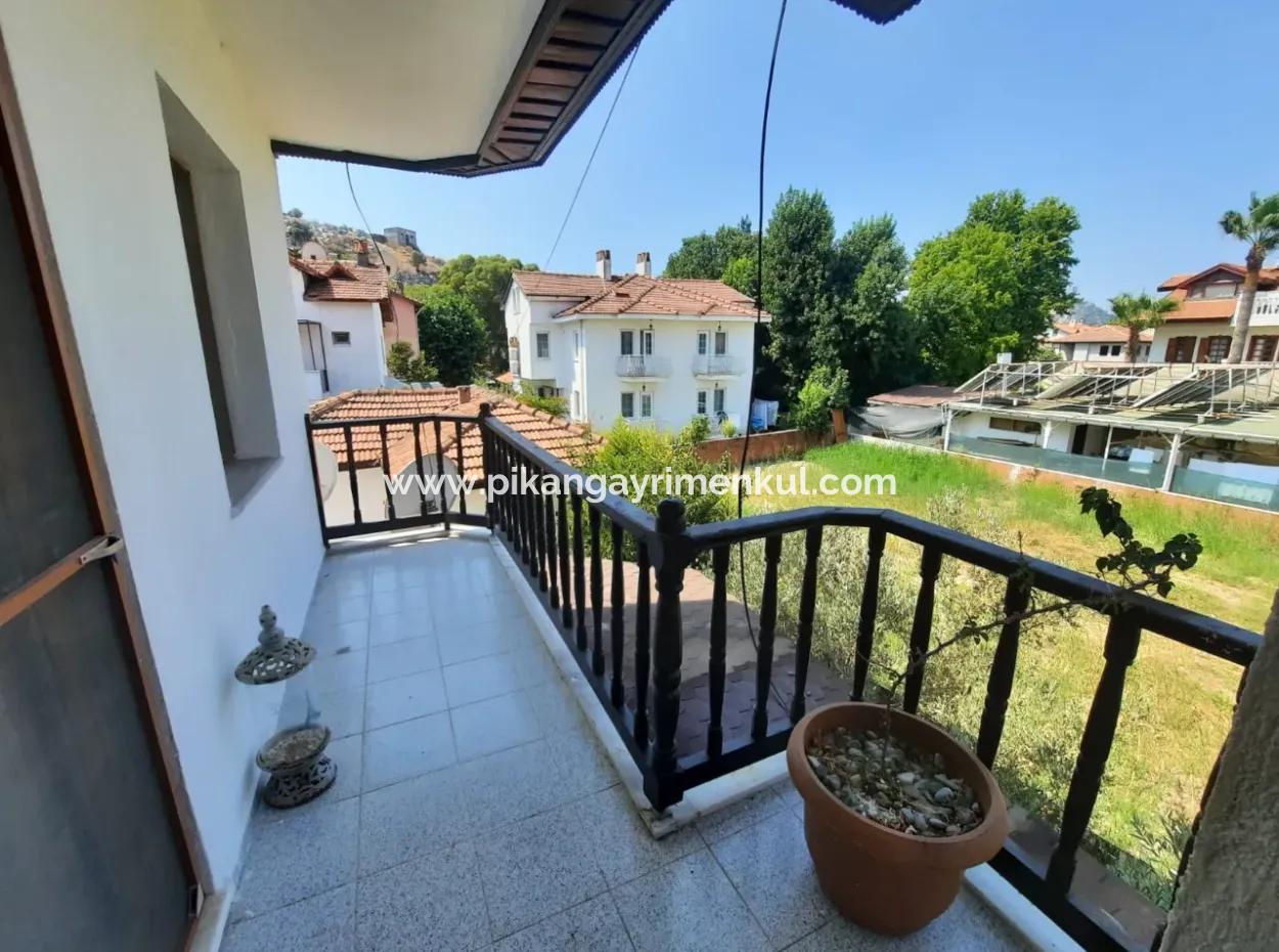 Muğla Ortaca Dalyan’da Yüzme Havuzlu 3+1, Ve  1+1 Eşyasız Villa Kiralık