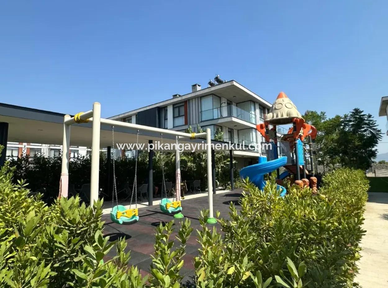 Bahçelife Da 3+1 Lüks Daire Satılık