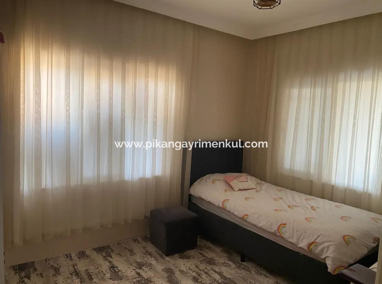 Ortaca Güzelyurtda Bahçe Katı 2+1 Eşyasız Geniş Daire Kiralık