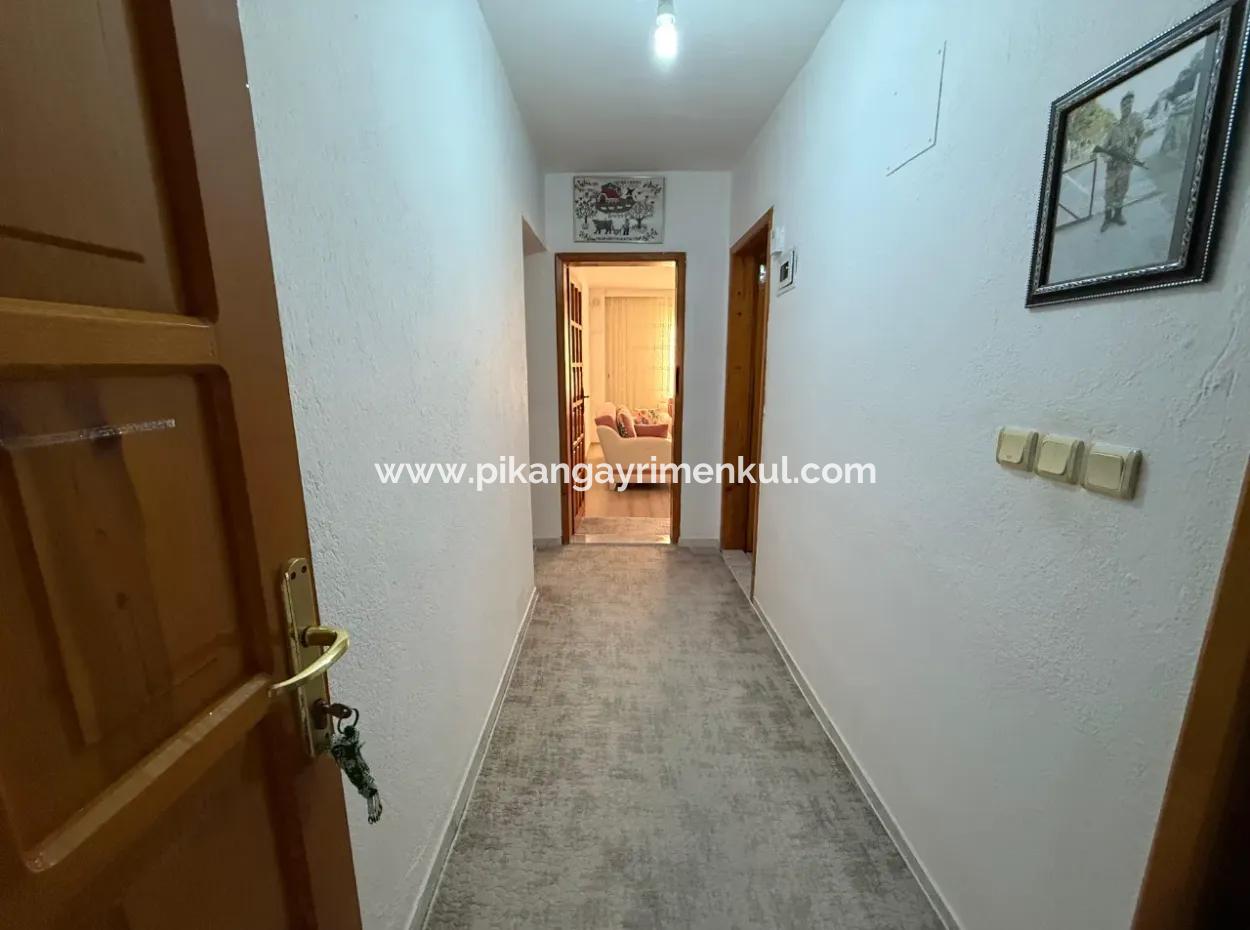 Ortacada Dalyan Yoluna Sıfır Müstakil 2,5 Katlı Bina Satılık.