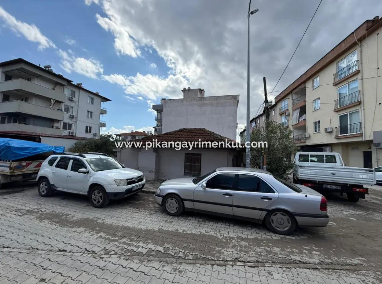 Ortacada Süper Konumda 252 M2 Dükkan + 3 Kat İmarlı Arsa Satılık.