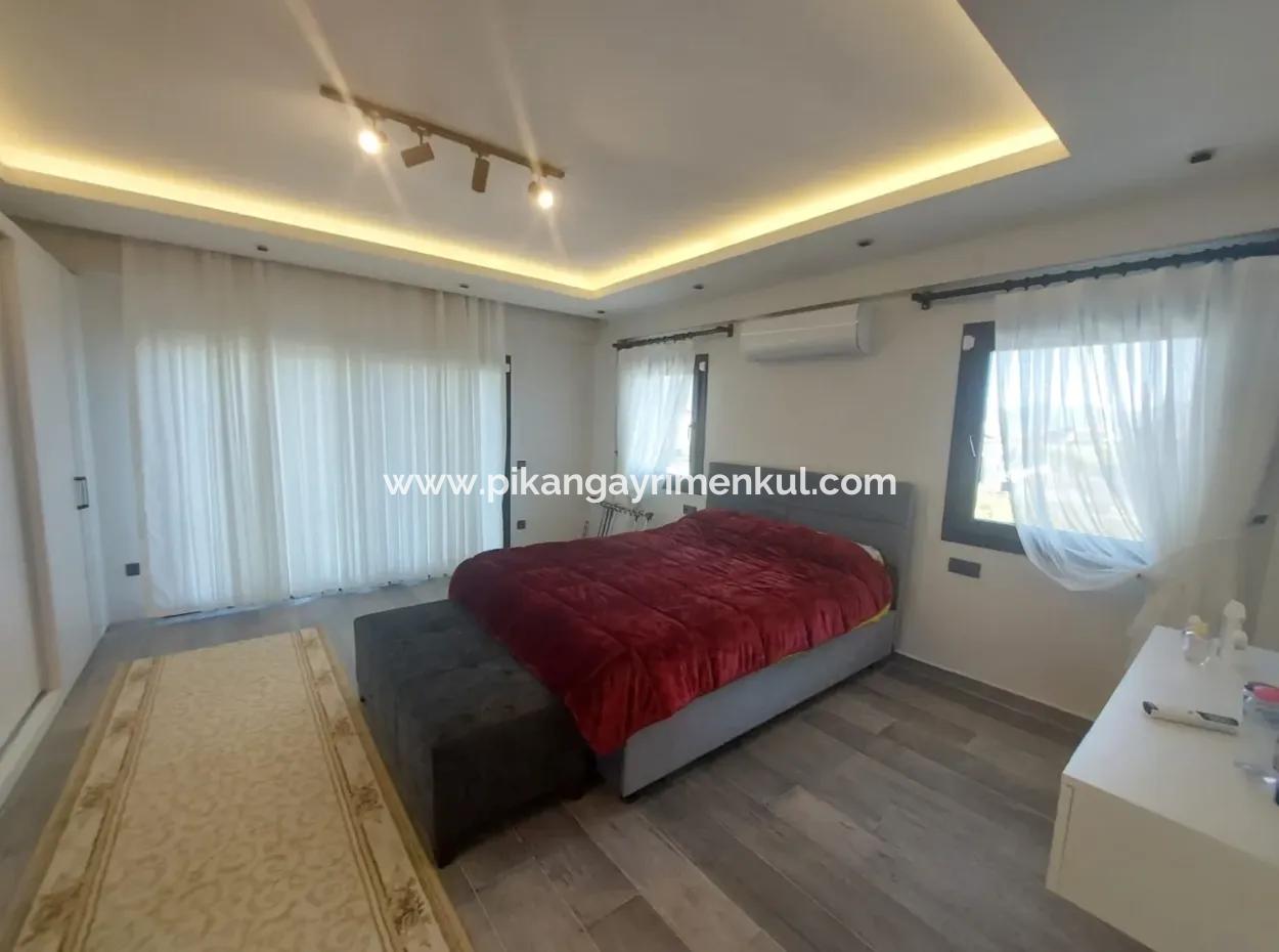 Muğla Ortaca Okçular 4+1 Yüzme Havuzlu Full Eşyalı Yeni Villa Kiralık