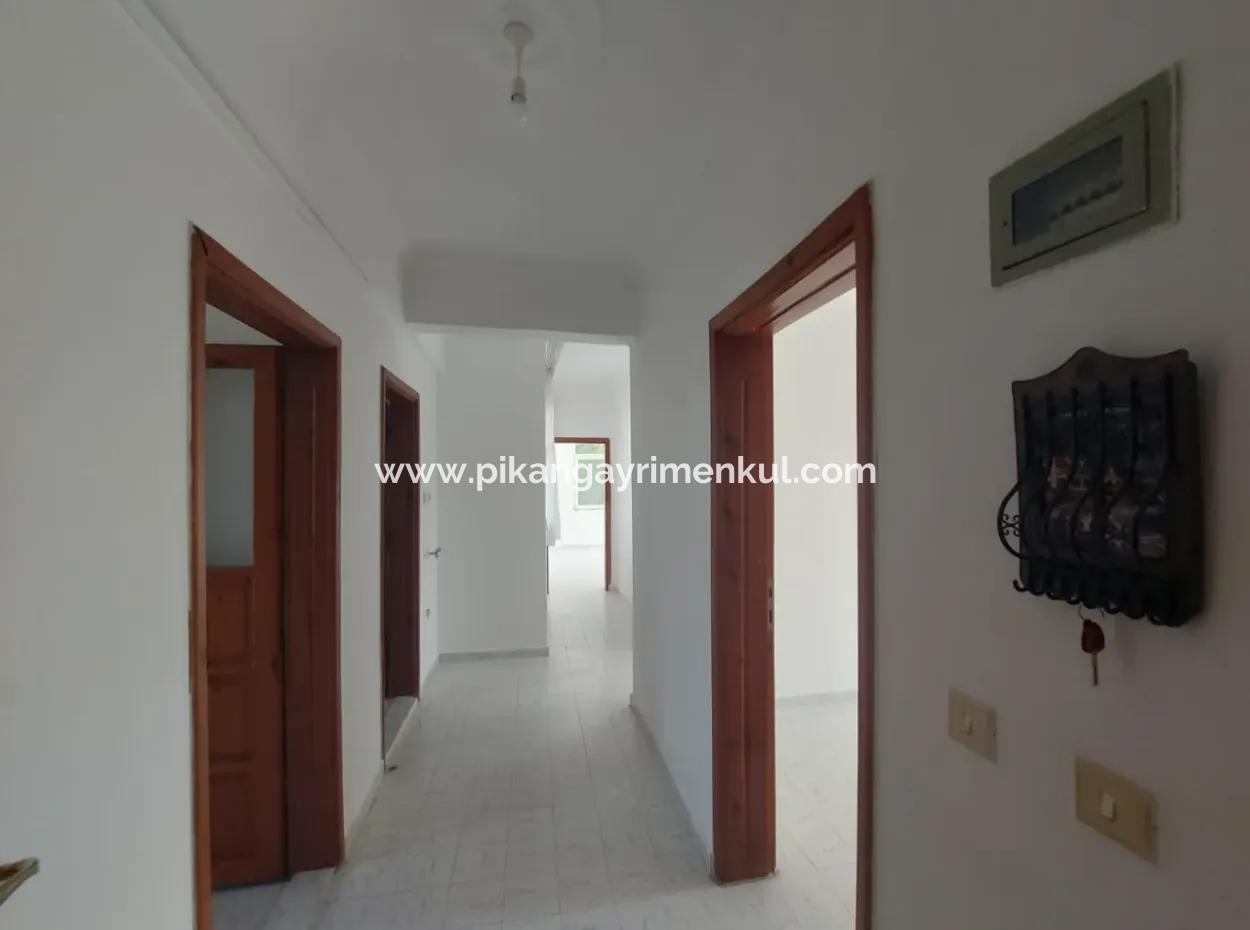 Muğla Dalyan Merkezde, 2+1 Eşyasız Daire Kiralık