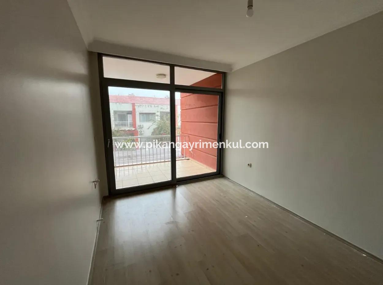 Ortaca Beşköprü'de Sitede Havuzlu 3+1 Dubleks Kiralık