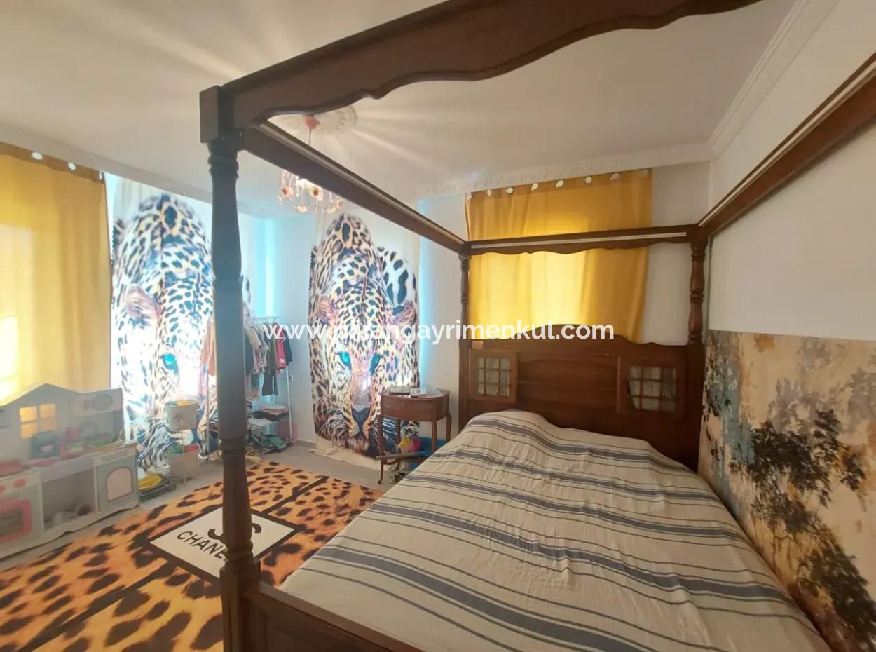 Köyceğiz Çandır’da 2+1 Eşyasız Geniş Müstakil Ev Yıllık Kiralık