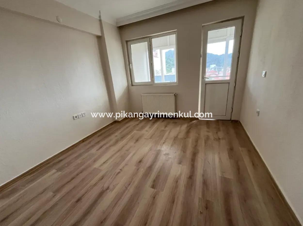 Ortaca Merkezde 3+1 Daire Kiralık