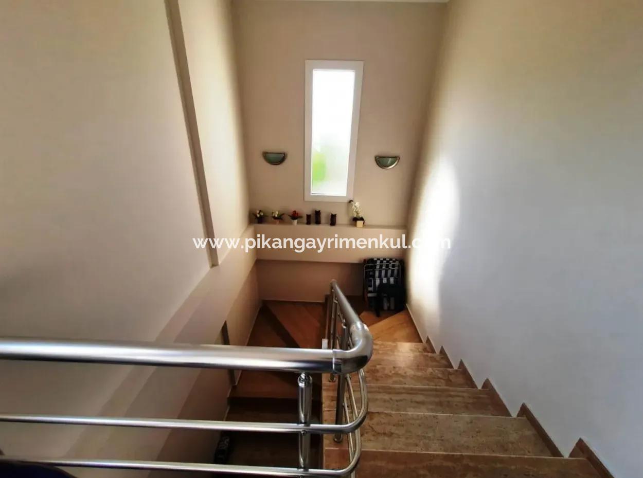 Ortaca Dalyanda Satılık Yüzme Havuzlu Lüks Villa