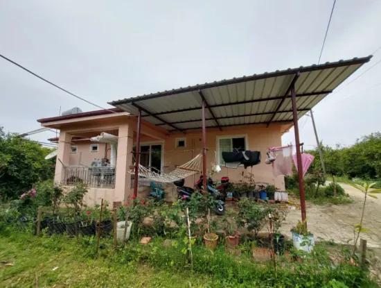 Muğla Köyceğiz Kavakarasında 6.650 M² Verimli Arazide Köy Evi Ve Çiftlik Satılık