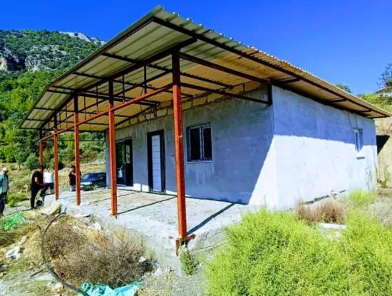 Ortaca Gökbel De  763 M2 Arazide, Kaba İnşaat 1+1 Prefabrik Ev Satılık