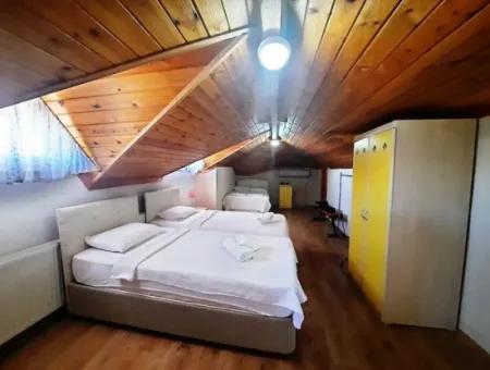 Muğla Dalyanda 10 Kişilik Özel Yüzme Havuzlu Villada Tatil