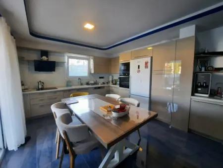 Muğla Dalyanda Satılık Yüzme Havuzlu Müstakil Lüks Villa