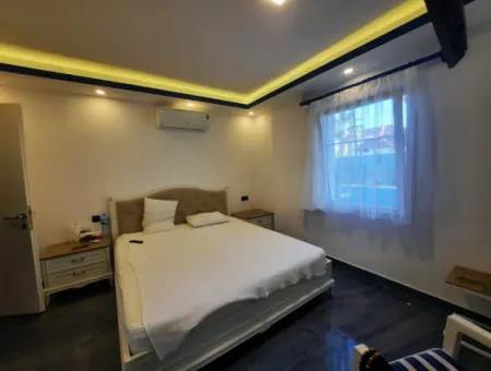 Muğla Dalyanda Satılık Yüzme Havuzlu Müstakil Lüks Villa