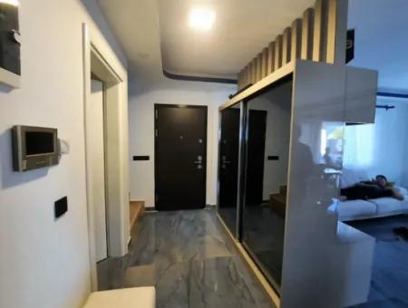 Muğla Dalyanda Satılık Yüzme Havuzlu Müstakil Lüks Villa