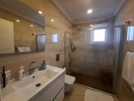 Muğla Dalyanda Satılık Yüzme Havuzlu Müstakil Lüks Villa