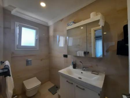 Muğla Dalyanda Satılık Yüzme Havuzlu Müstakil Lüks Villa