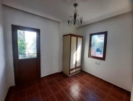 Muğla Ortaca Dalyanda Kiralık Yüzme Havuzlu 2+1 Giriş Kat Daire