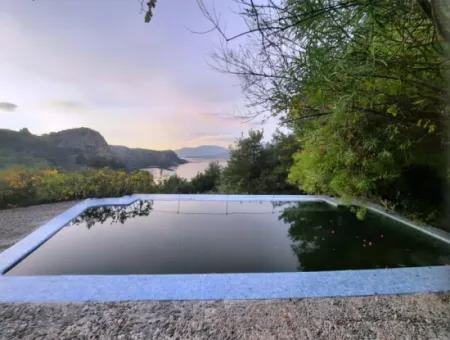 Muğla Ortaca Gökbelde Ful Deniz Ve Göl Manzaralı Otel Satılık