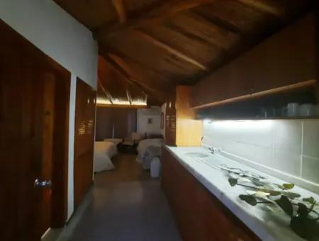 Muğla Ortaca Gökbelde Ful Deniz Ve Göl Manzaralı Otel Satılık