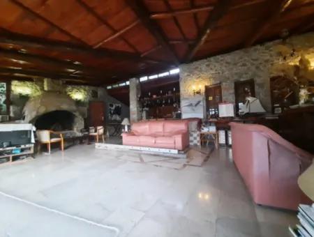 Muğla Ortaca Gökbelde Ful Deniz Ve Göl Manzaralı Otel Satılık