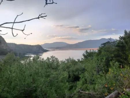 Muğla Ortaca Gökbelde Ful Deniz Ve Göl Manzaralı Otel Satılık