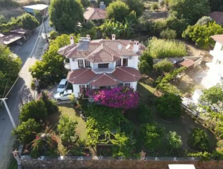 Köyceğiz Ekincik Te Satılık Deniz Manzaralı 748 M2 Müstakil Arsada 170 M2, 3+1 Villa