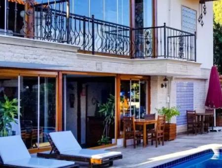 Muğla Akyaka Da Yüzme Havuzlu Lüks Apart Otel Satılık