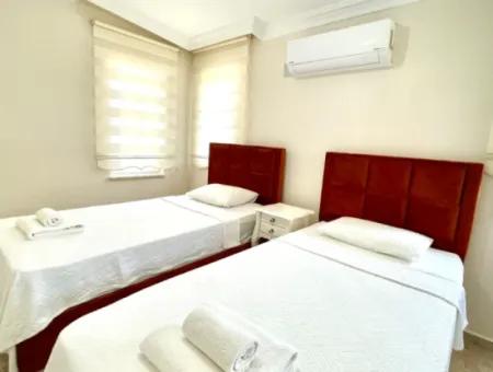 Muğla Ortaca Dalyan Da Havuzlu 4+1  Günlük Kiralık Villa