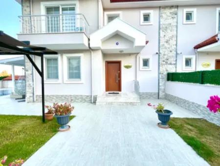 Muğla Ortaca Dalyan Da Havuzlu 4+1  Günlük Kiralık Villa