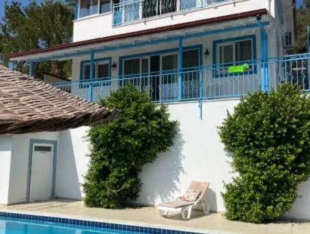 Muğla Dalyan Gökbel De 4+1 Deniz Manzaralı Müstakil Eşyalı Villa Satılık