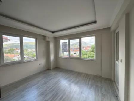 Ortaca Cumhuriyet De 3+1 Geniş Daire Kiralık