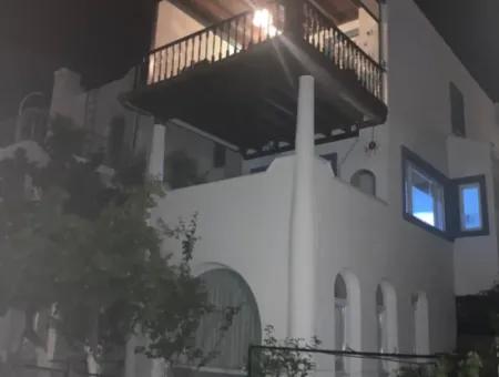 Milas Boğaziçi'nde  Deniz Manzaralı 3+1 Dubleks Acil Satılık