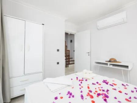 Dalyan Da Yüzme Havuzlu Eşyalı Lüks Villa 6 Aylık Kiralık