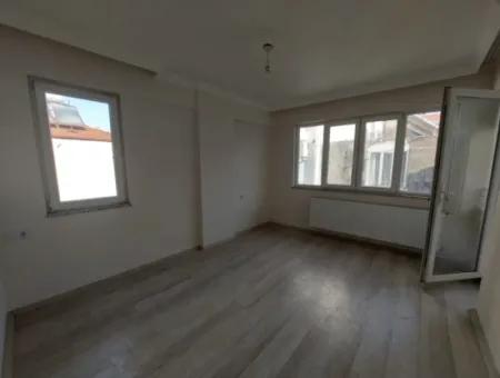 Mugla Ortaca Merkezde 150 M2 3+1 Asansörlü Daire Acil Satılık