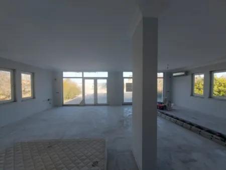 Muğla  Ortaca  Okçular Dalyan Karayoluna Sıfır Konumda Ticaretin Kalbinde Fırsat Dükkan Kiralık!