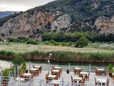 Muğla Dalyanda Satılık Kanal Sıfır Otel Ve Lüks Restaurant